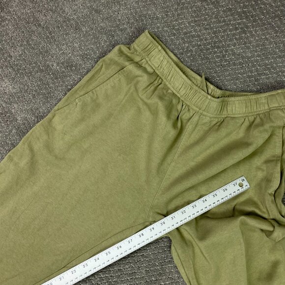 Nike Yoga Sweat Pants Mens Large Olive Green Sweatpants Joggers DM7833-276 - Picture 14 of 15